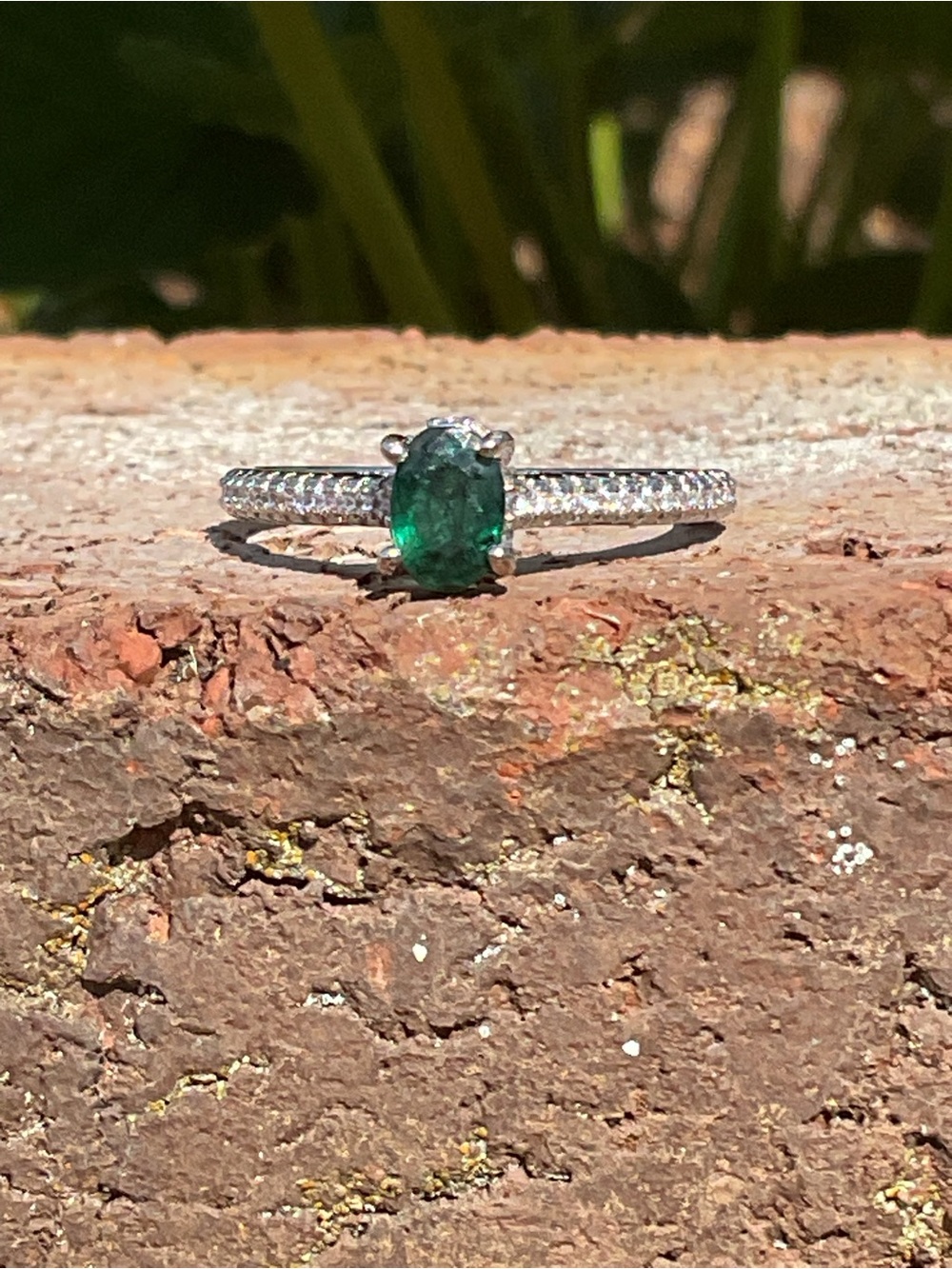 Emerald .925 Silver Ring 7